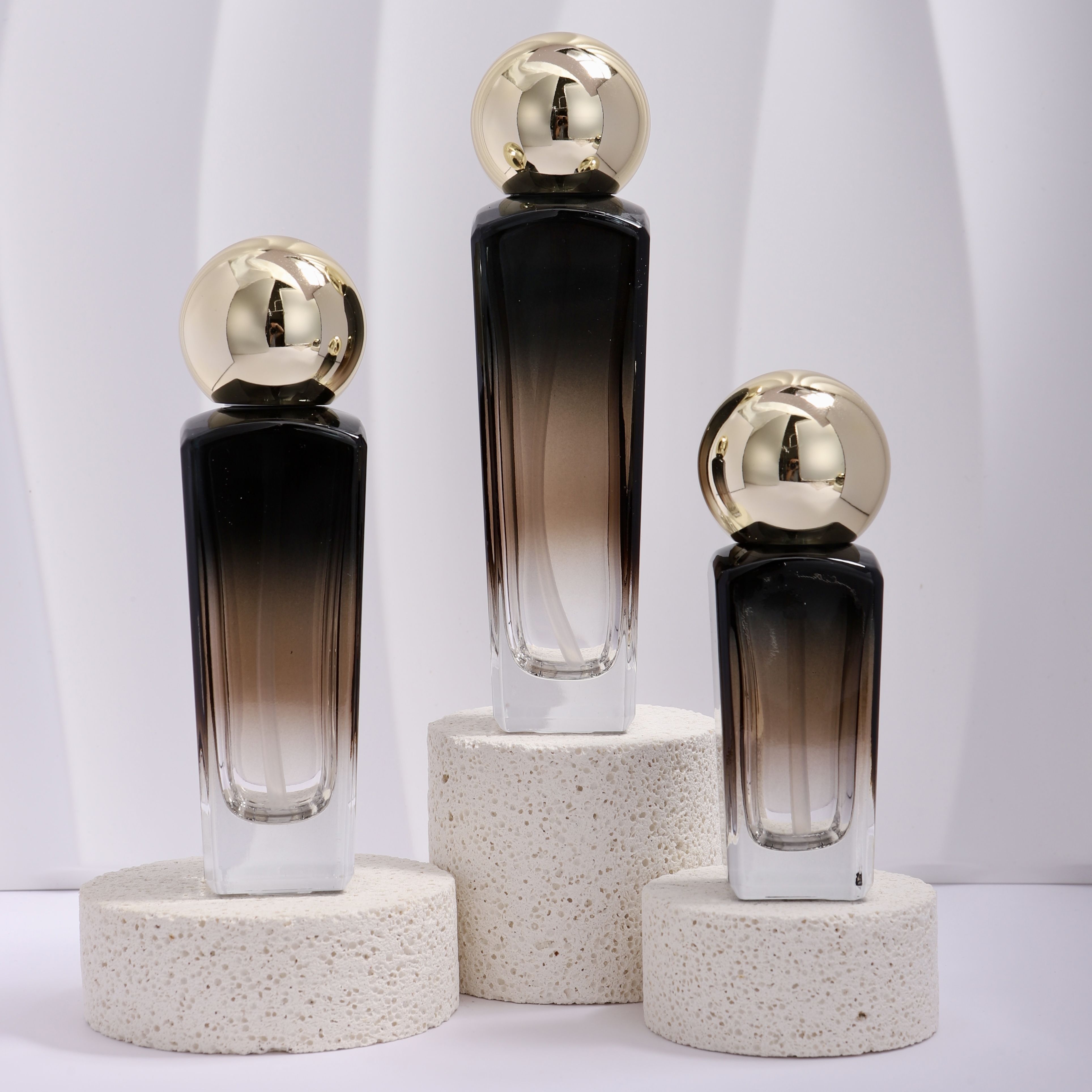 COSMETIC BOTTLE SET