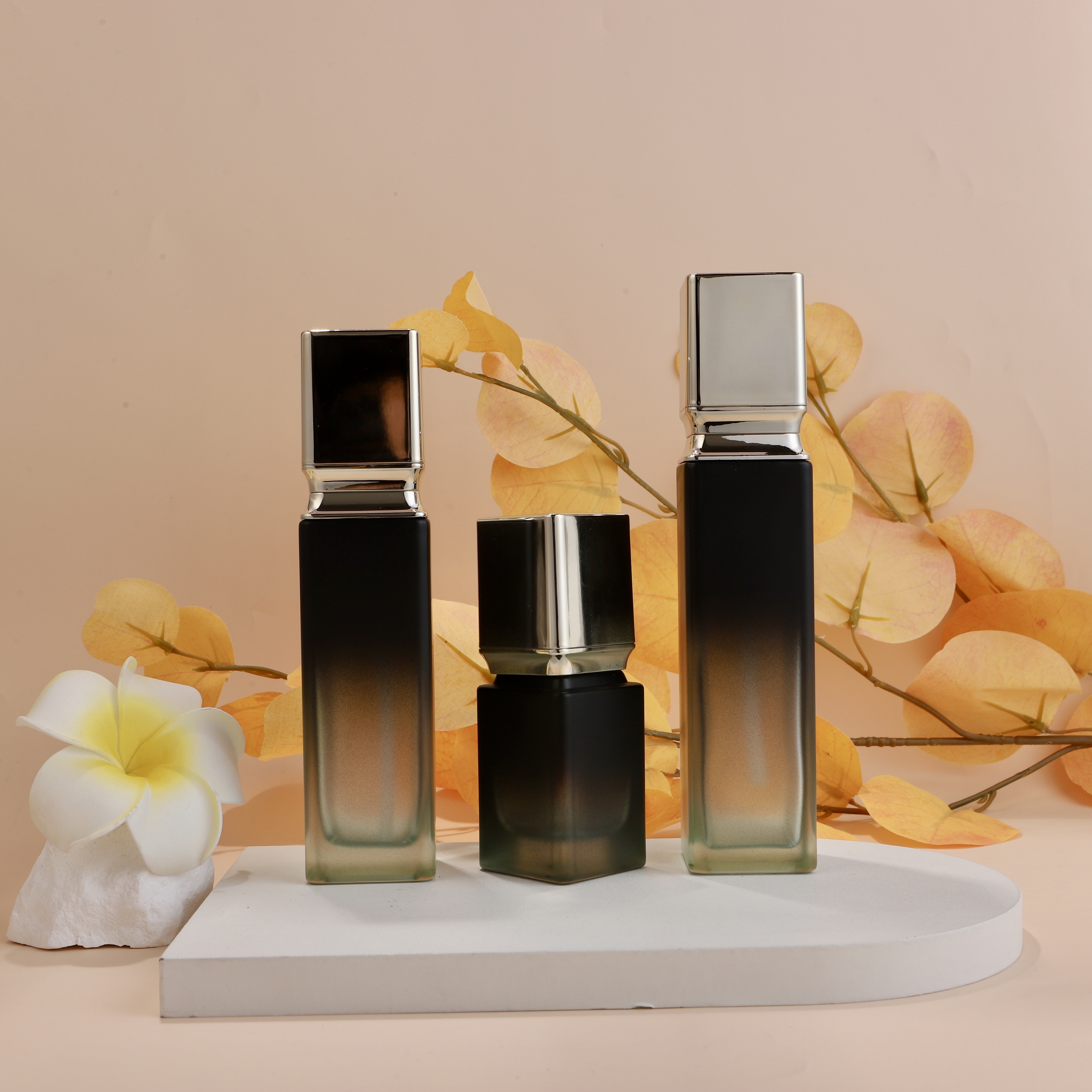 COSMETIC BOTTLE SET
