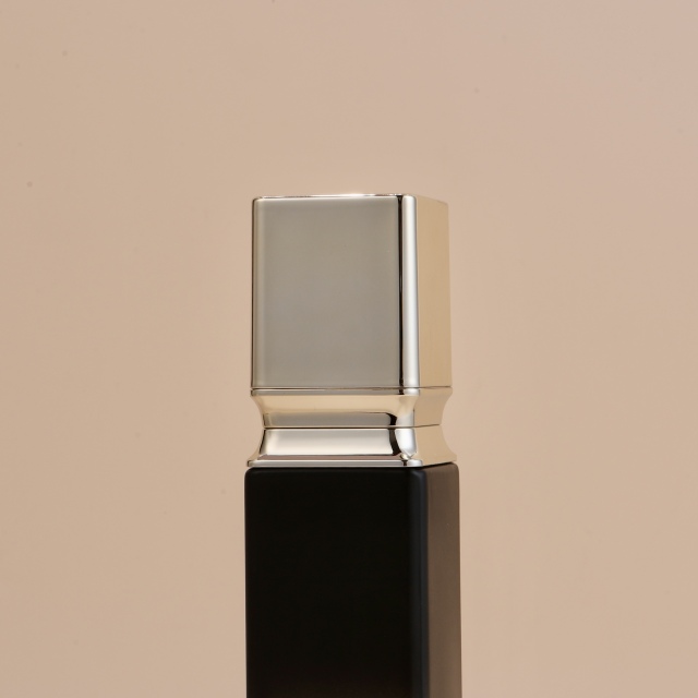 COSMETIC BOTTLE SET