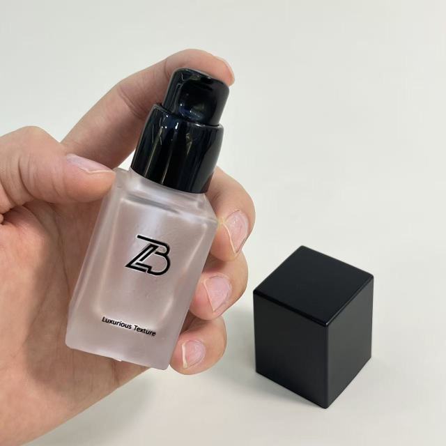FOUNDATION BOTTLE