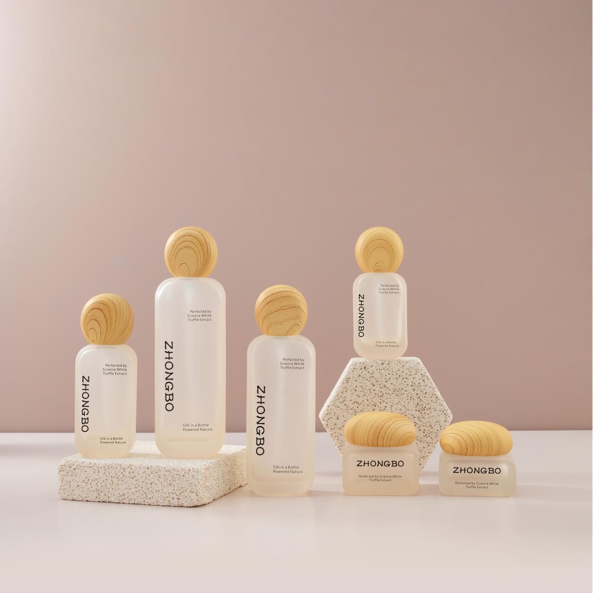 COSMETIC BOTTLE SET