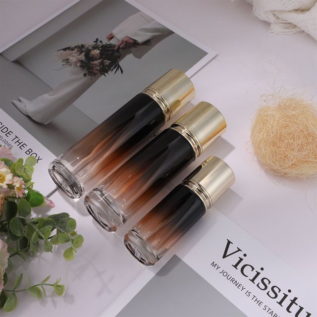 COSMETIC BOTTLE SET