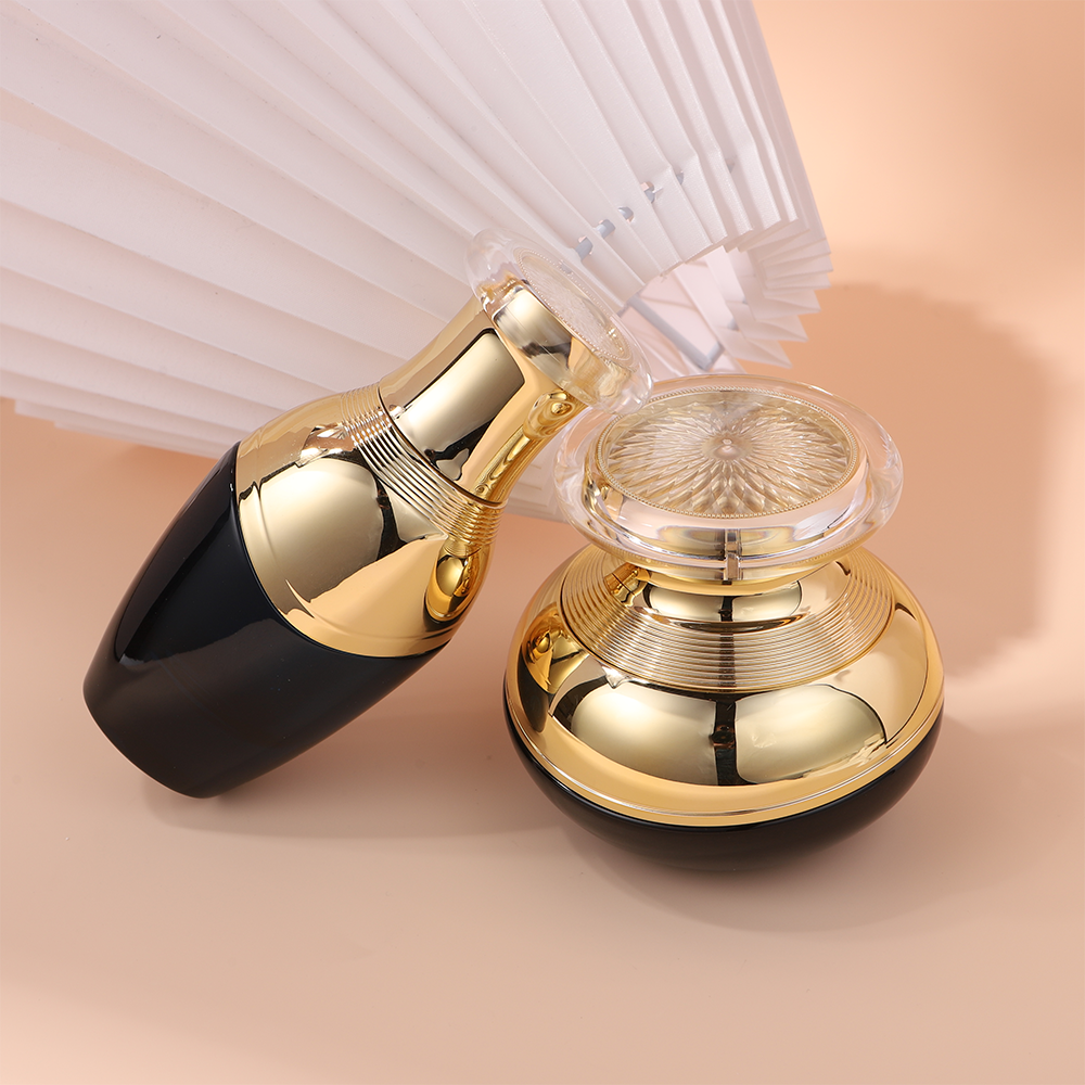 COSMETIC BOTTLE SET