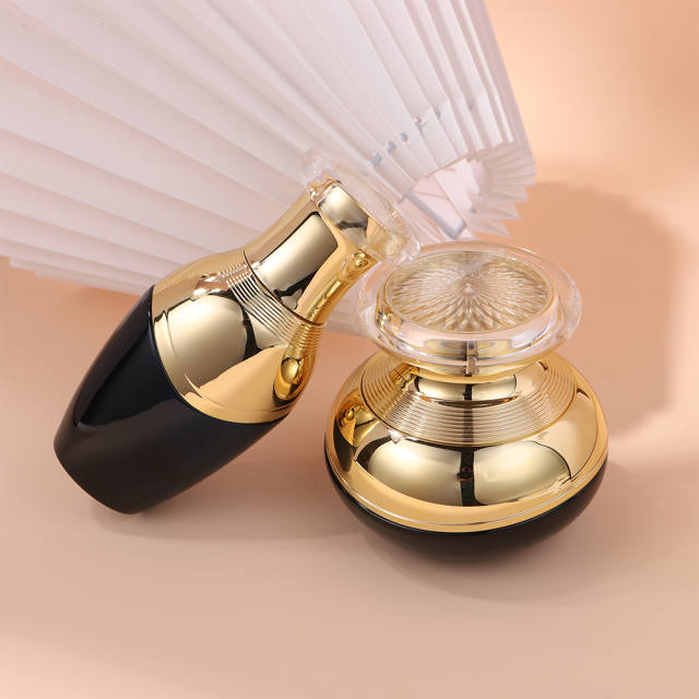 COSMETIC BOTTLE SET