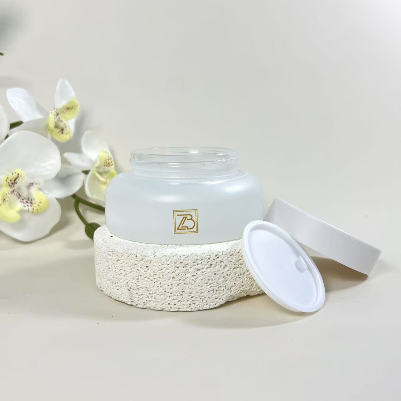 COSMETIC JAR