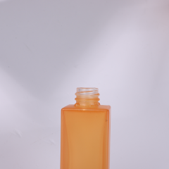 COSMETIC BOTTLE SET