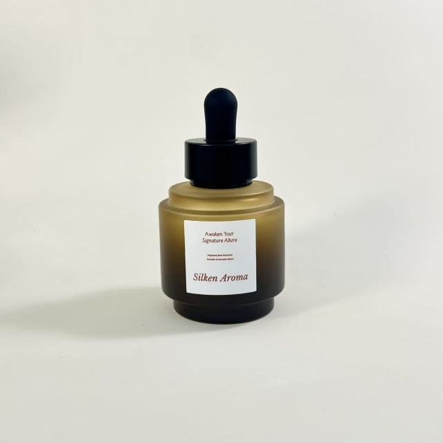 ESSENTIAL OIL DROPPER BOTTLE