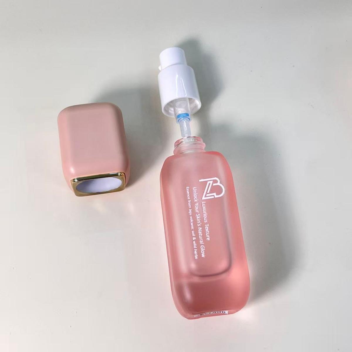 FOUNDATION BOTTLE