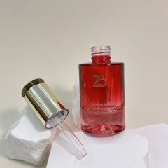 ESSENTIAL OIL BOTTLE