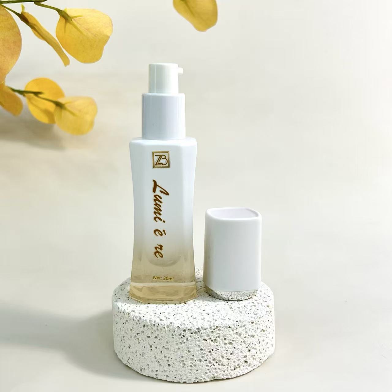 FOUNDATION BOTTLE