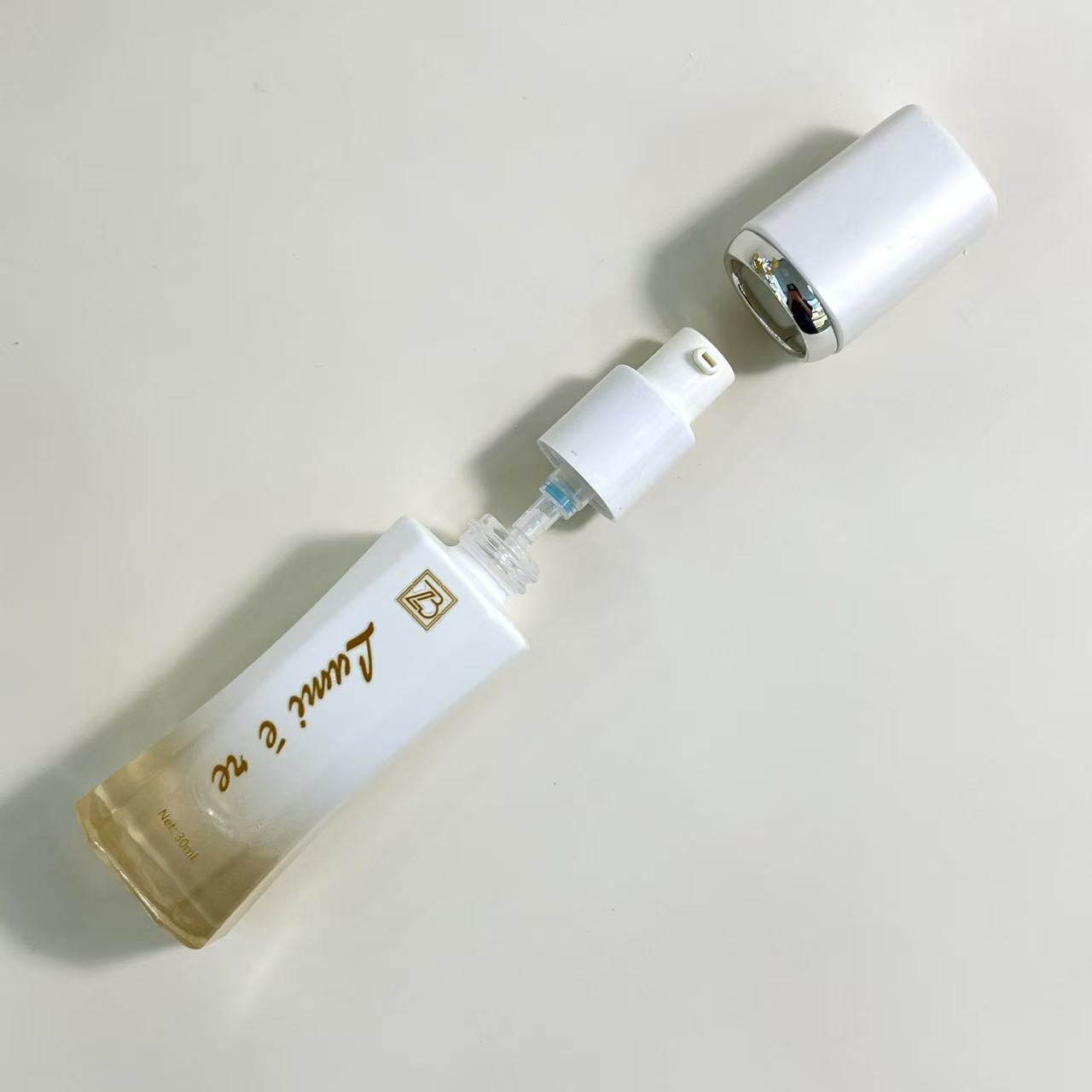 FOUNDATION BOTTLE