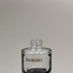 ESSENTIAL OIL BOTTLE