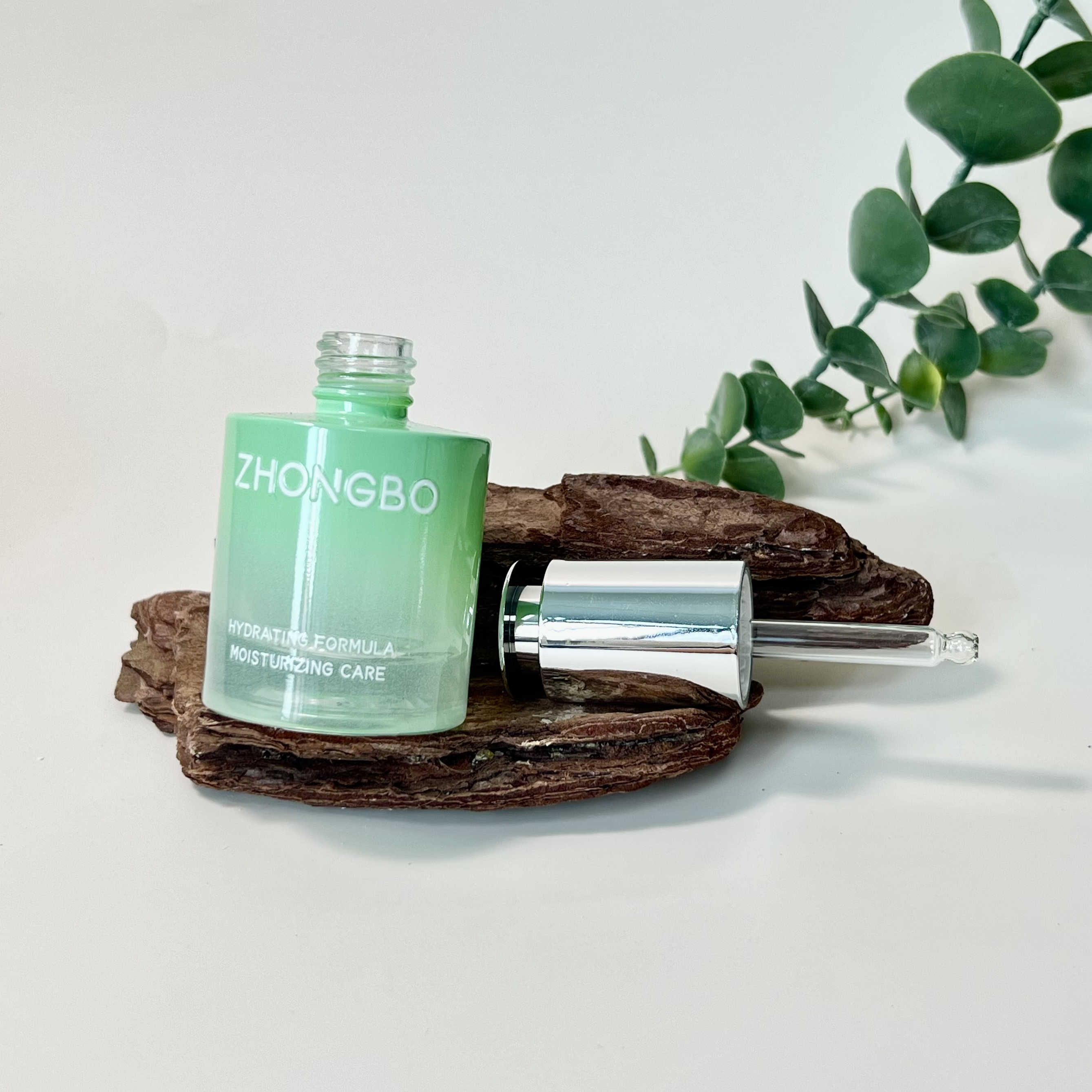 ESSENTIAL OIL BOTTLE