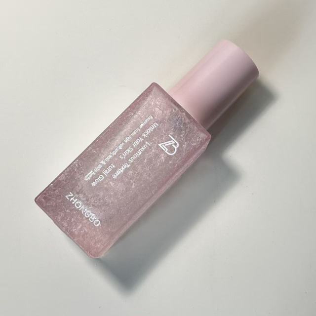 FOUNDATION BOTTLE