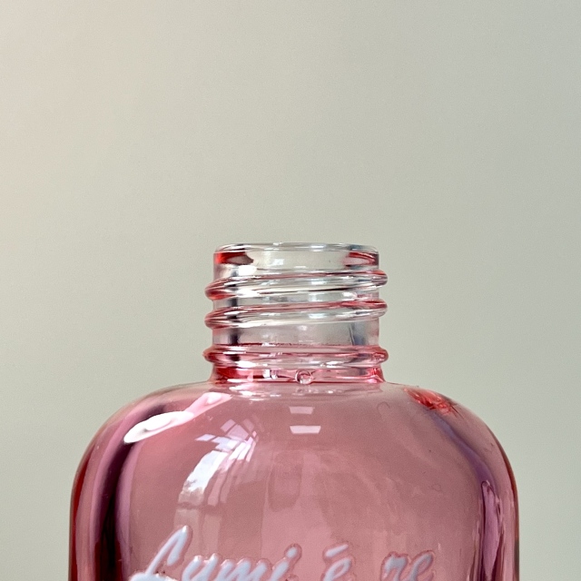 ESSENTIAL OIL BOTTLE