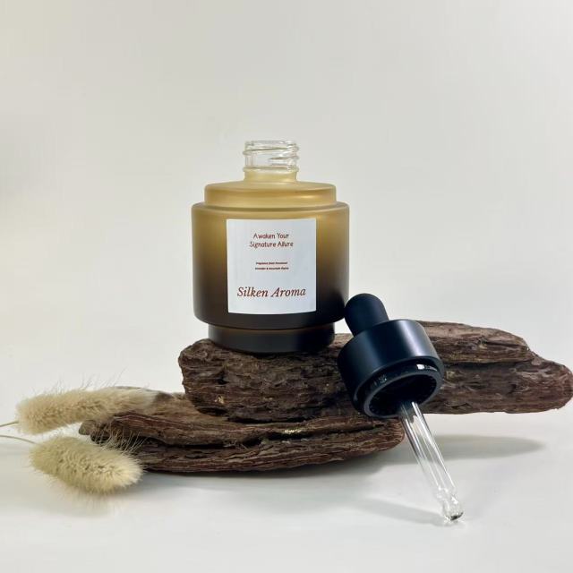 ESSENTIAL OIL DROPPER BOTTLE