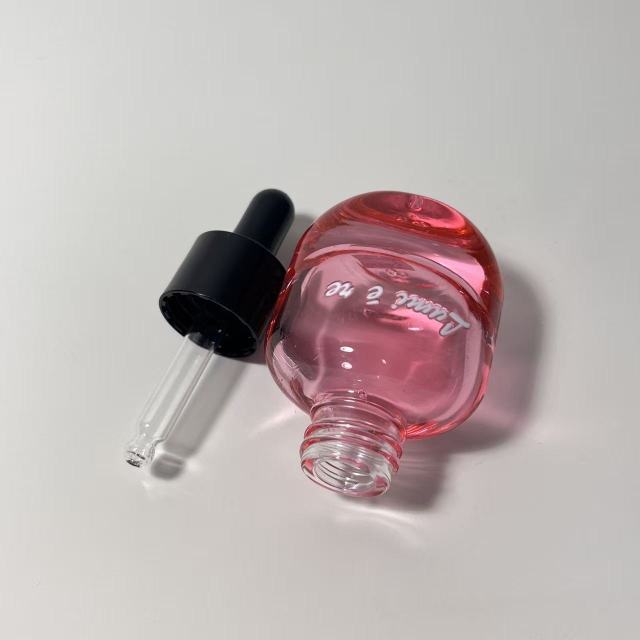 ESSENTIAL OIL BOTTLE