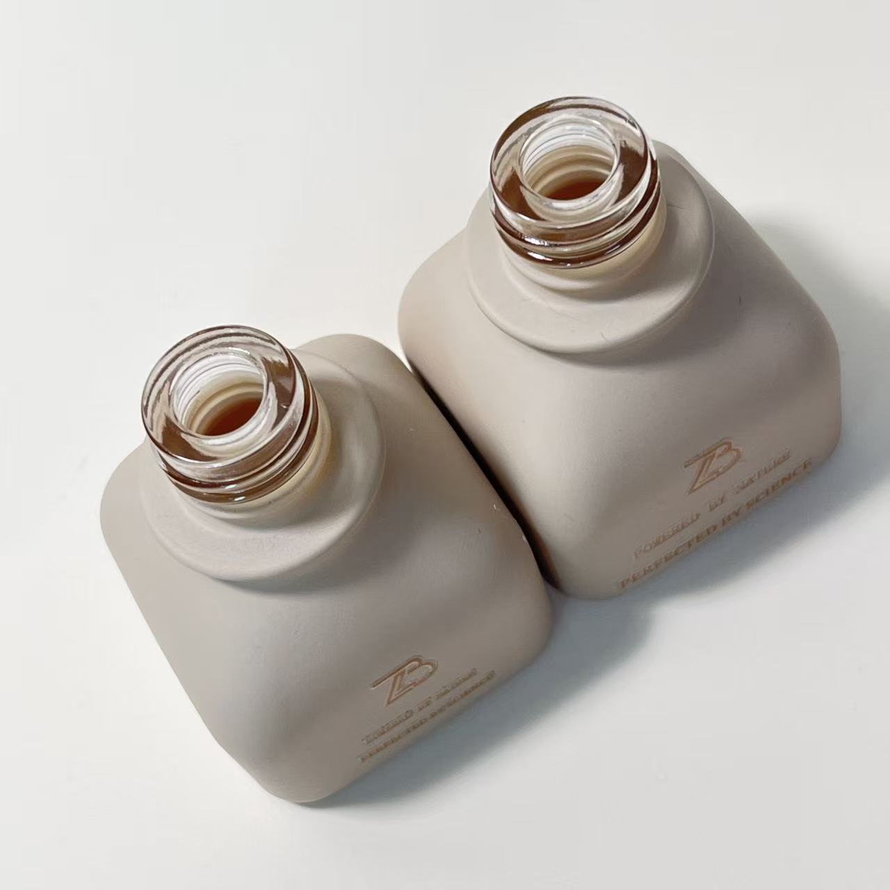 ESSENTIAL OIL DROPPER BOTTLE