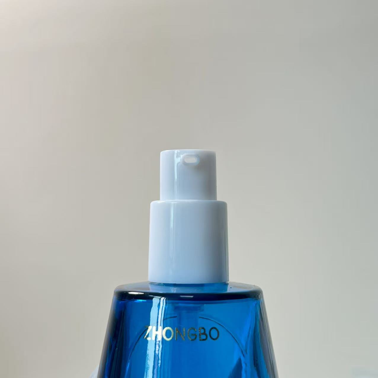 FOUNDATION BOTTLE
