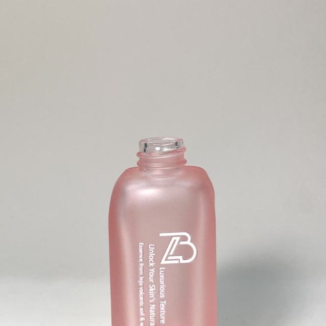 FOUNDATION BOTTLE