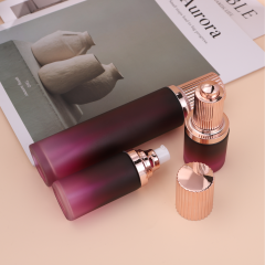 COSMETIC BOTTLE SET