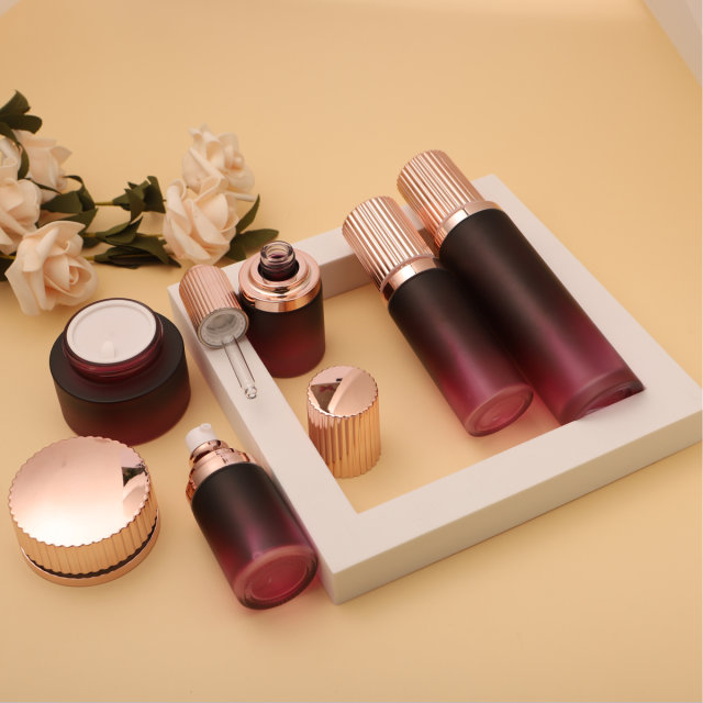 COSMETIC BOTTLE SET