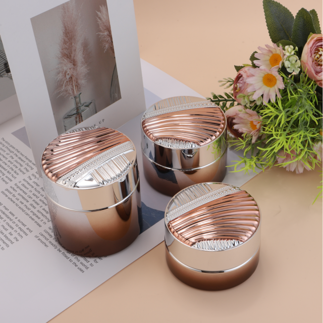 COSMETIC BOTTLE SET