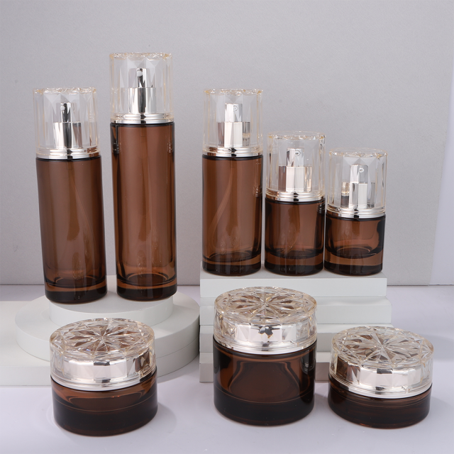 COSMETIC BOTTLE SET