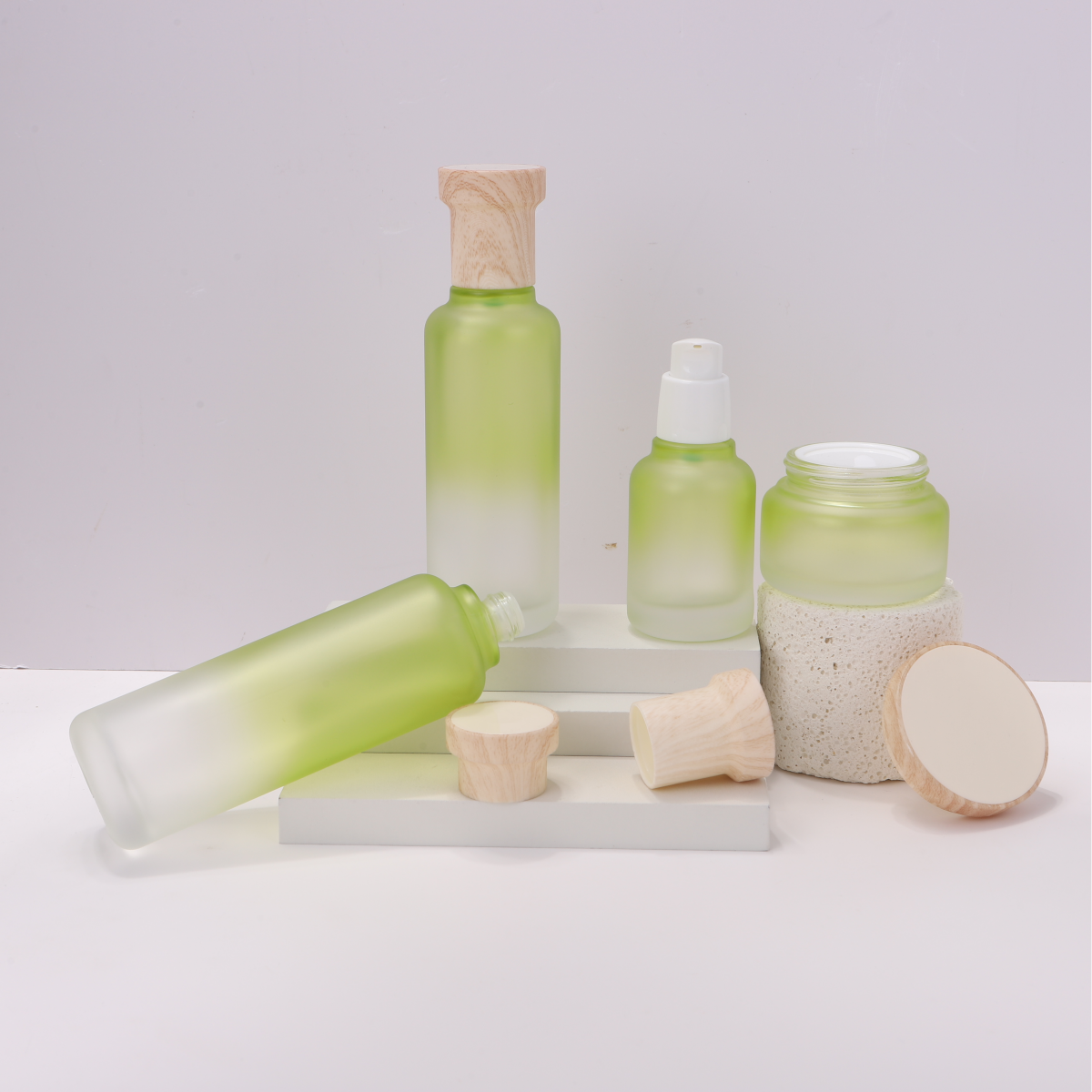 COSMETIC BOTTLE SET