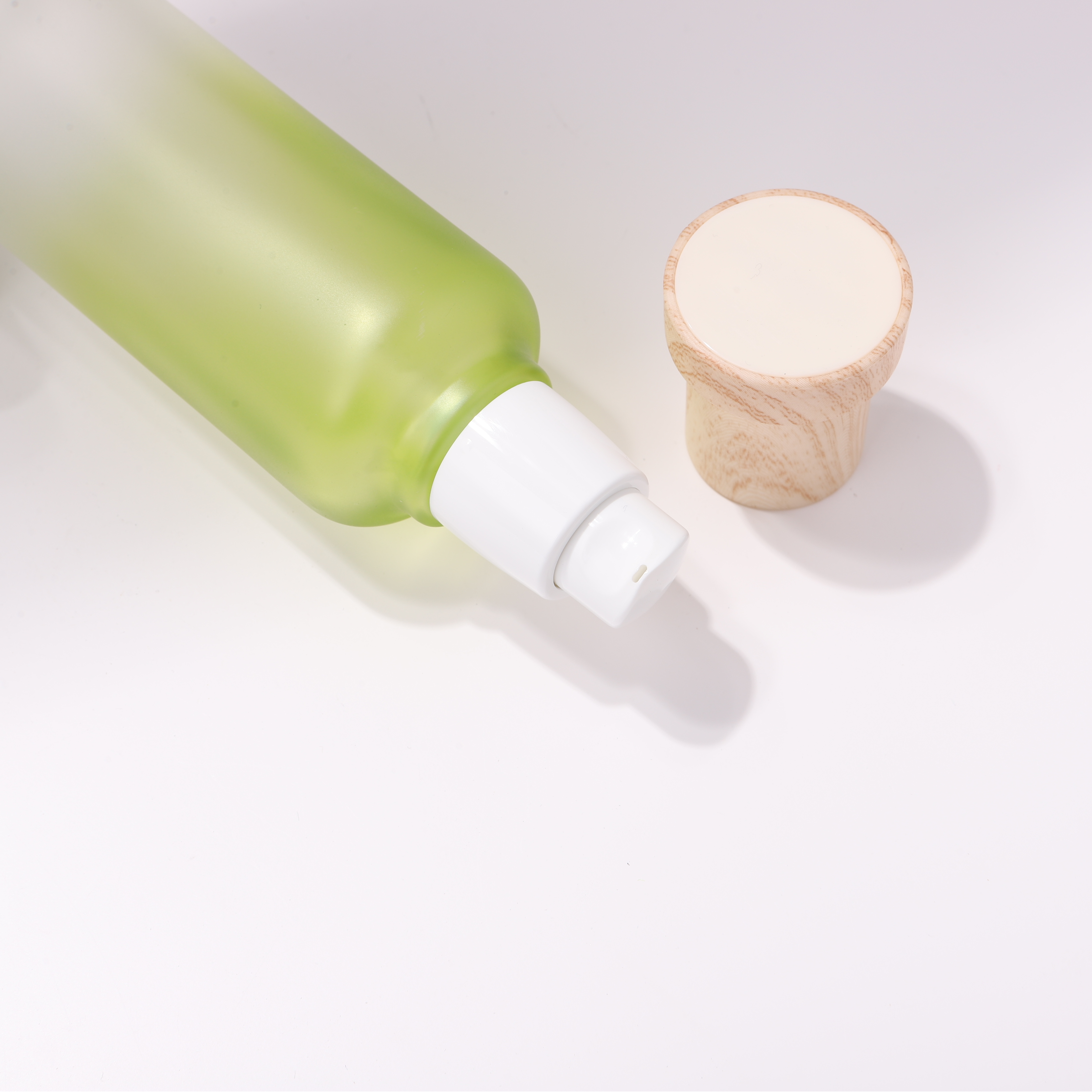 COSMETIC BOTTLE SET