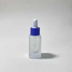 ESSENTIAL OIL BOTTLE