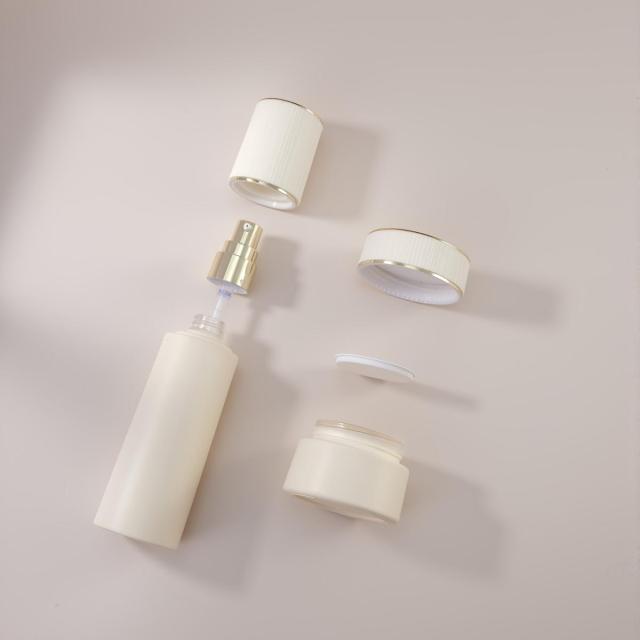 COSMETIC BOTTLE SET