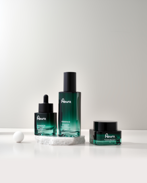 COSMETIC BOTTLE SET