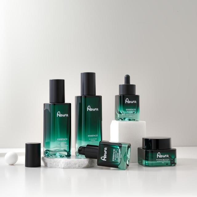 COSMETIC BOTTLE SET