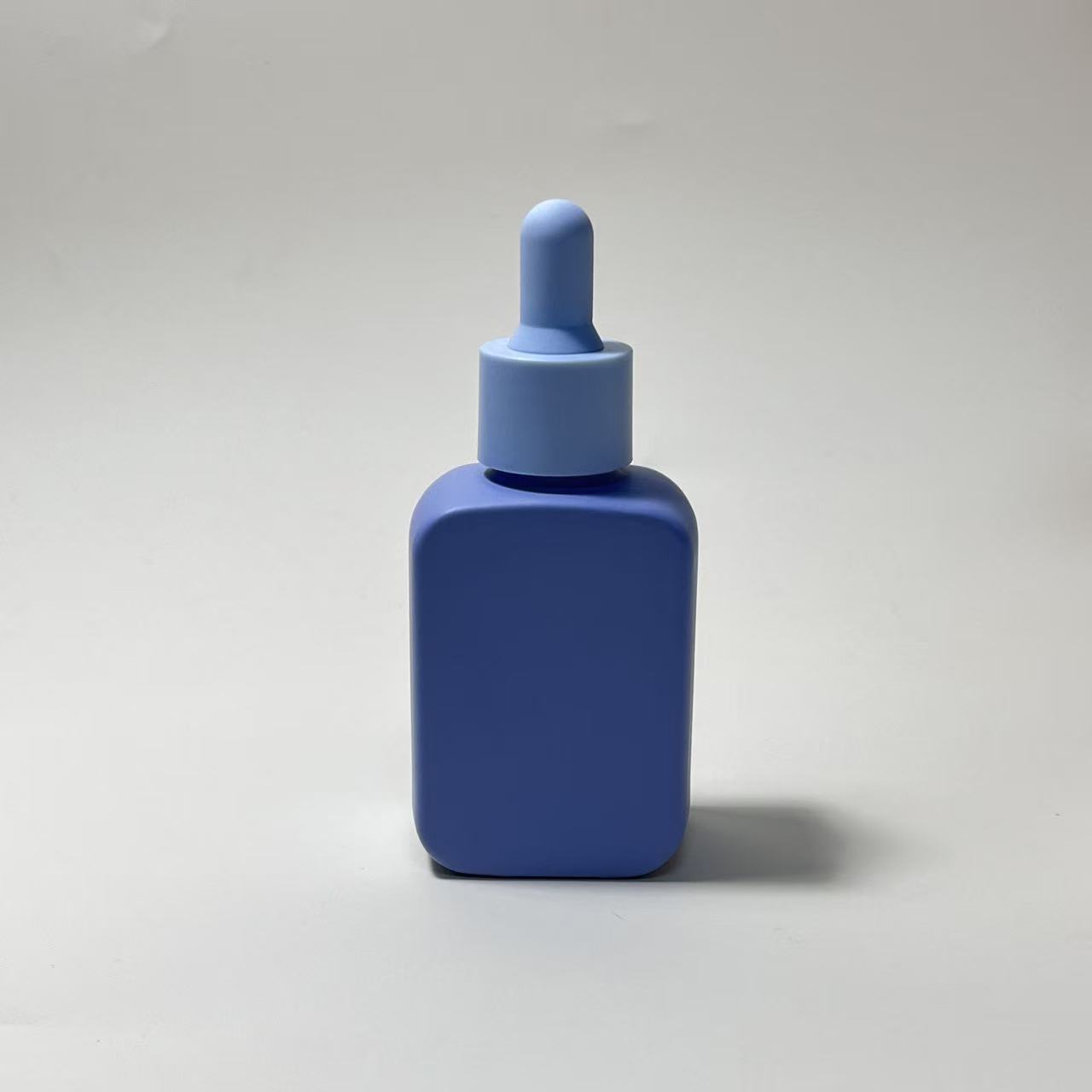 ESSENTIAL OIL BOTTLE