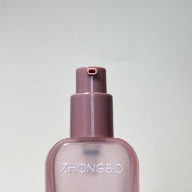 ESSENTIAL OIL BOTTLE