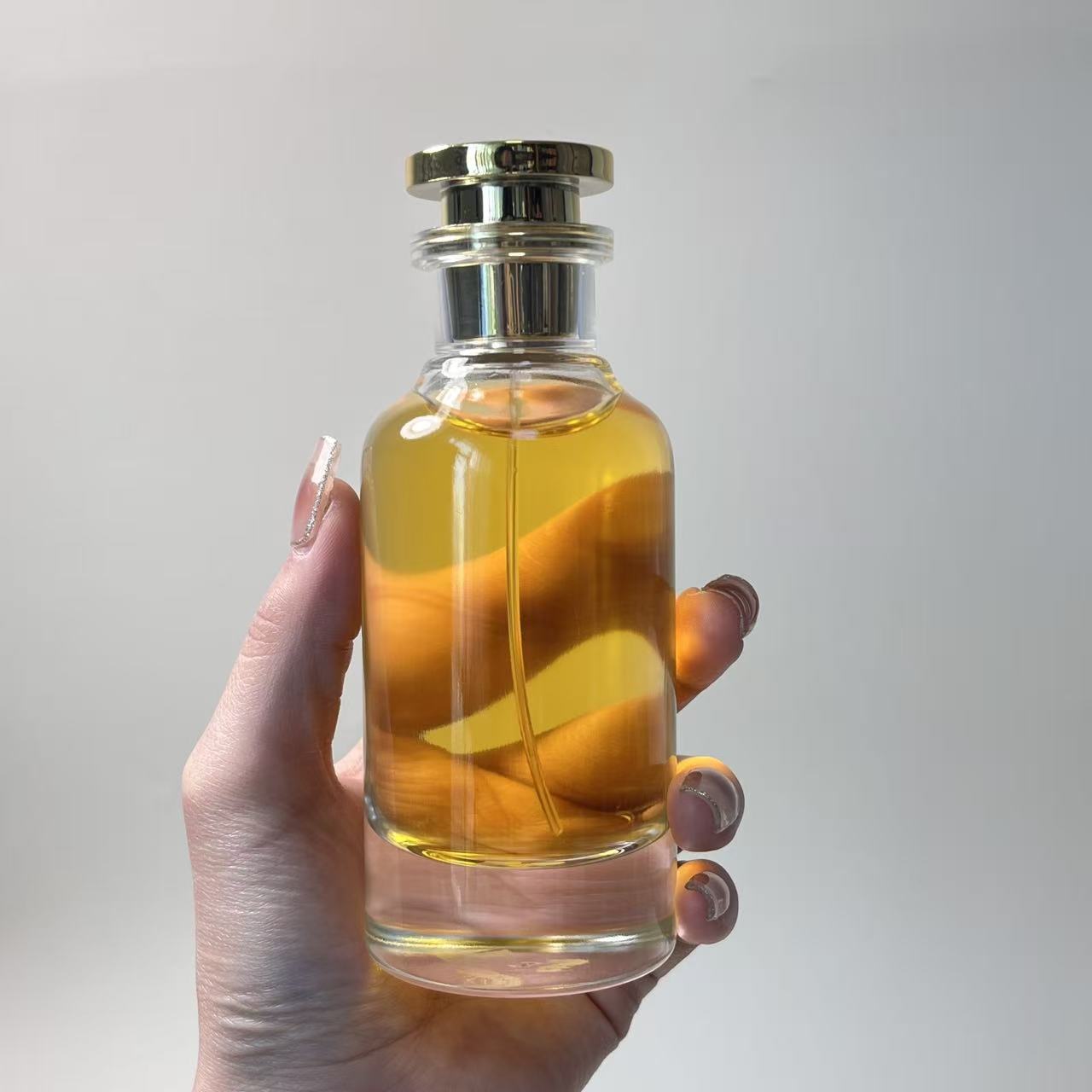PERFUME BOTTLE
