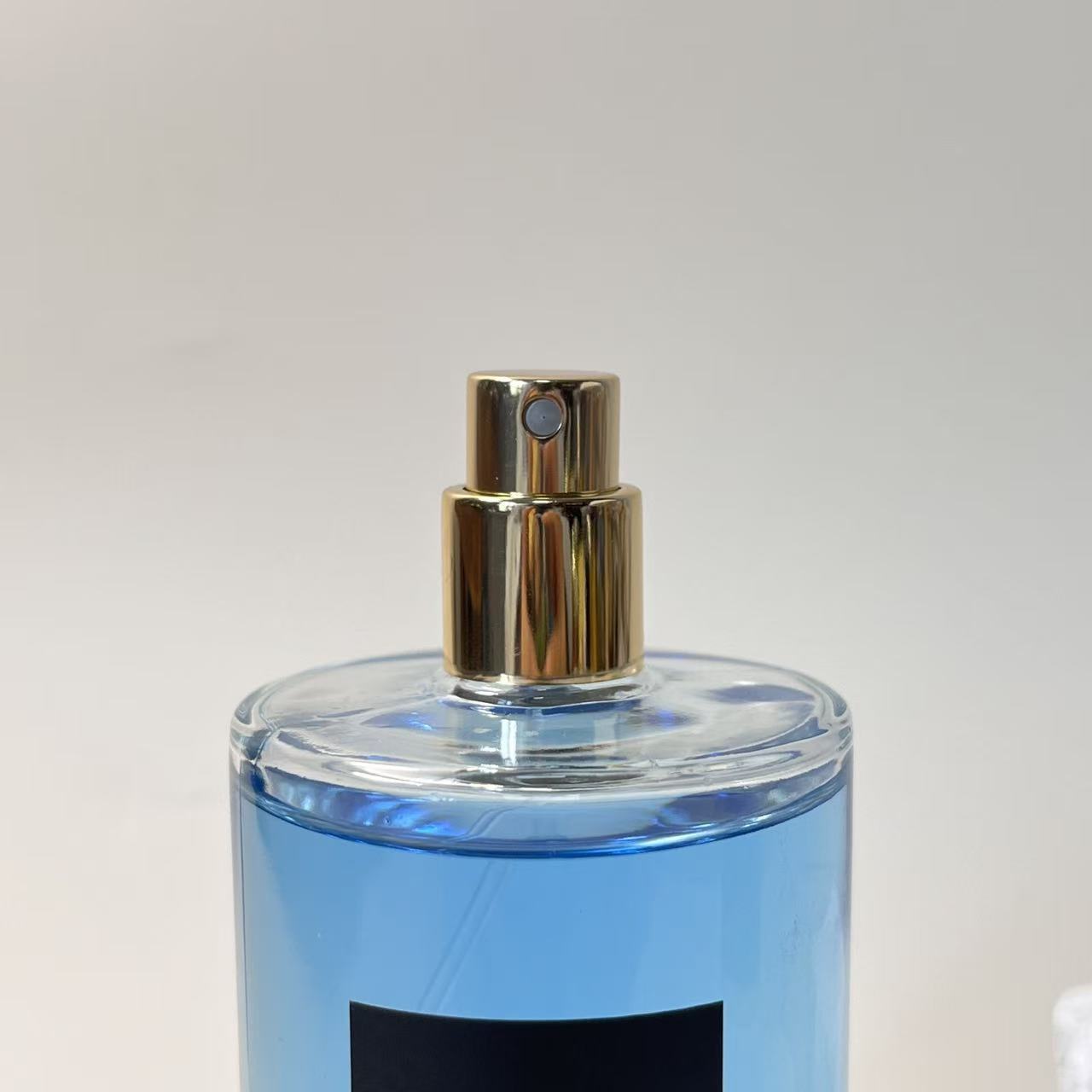 PERFUME BOTTLE