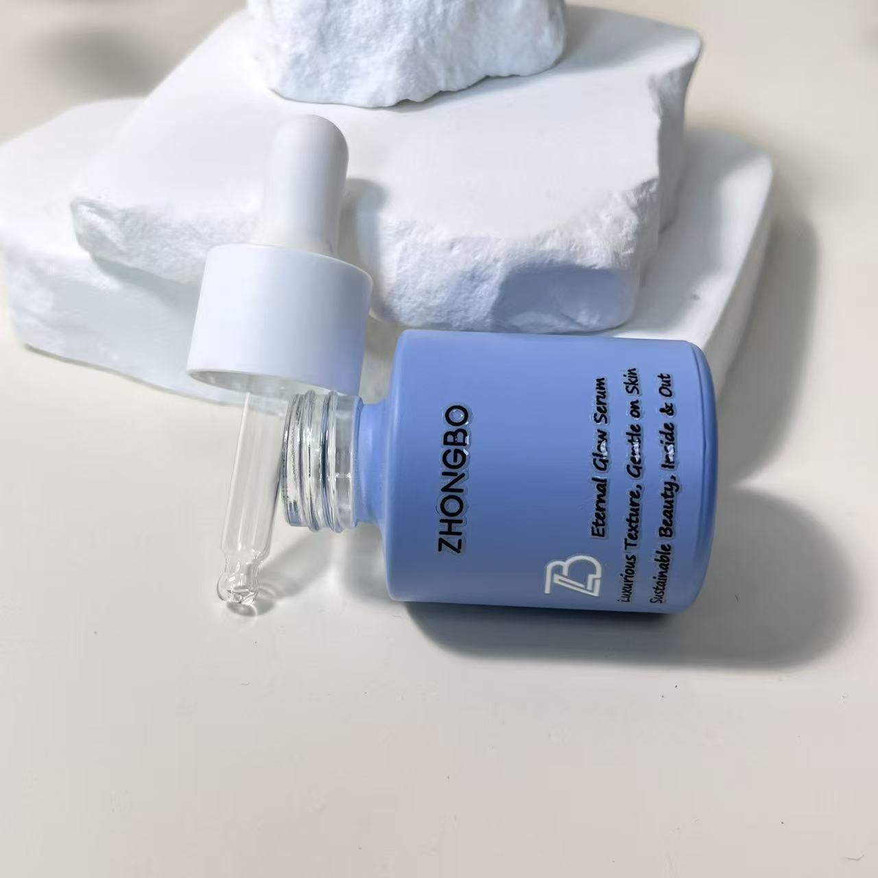 ESSENTIAL OIL BOTTLE
