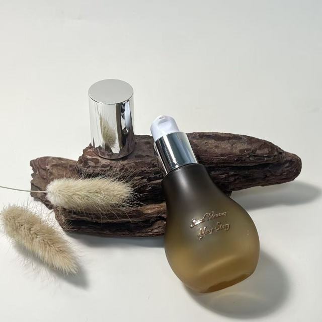 FOUNDATION BOTTLE