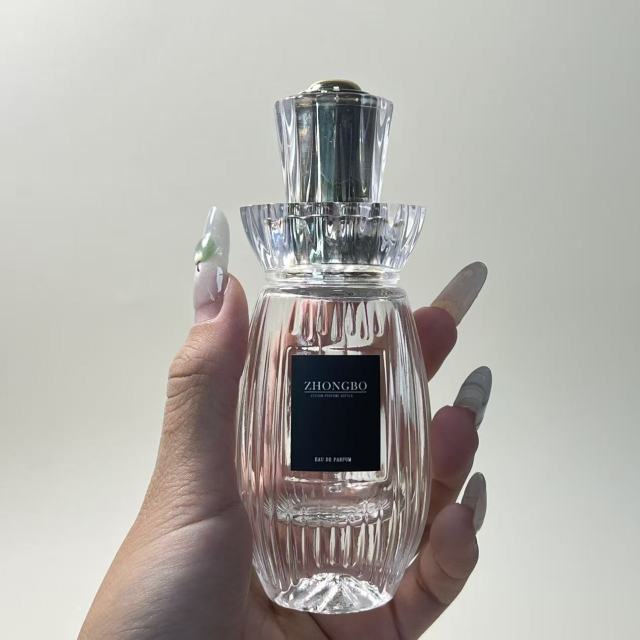 ESSENTIAL OIL BOTTLE