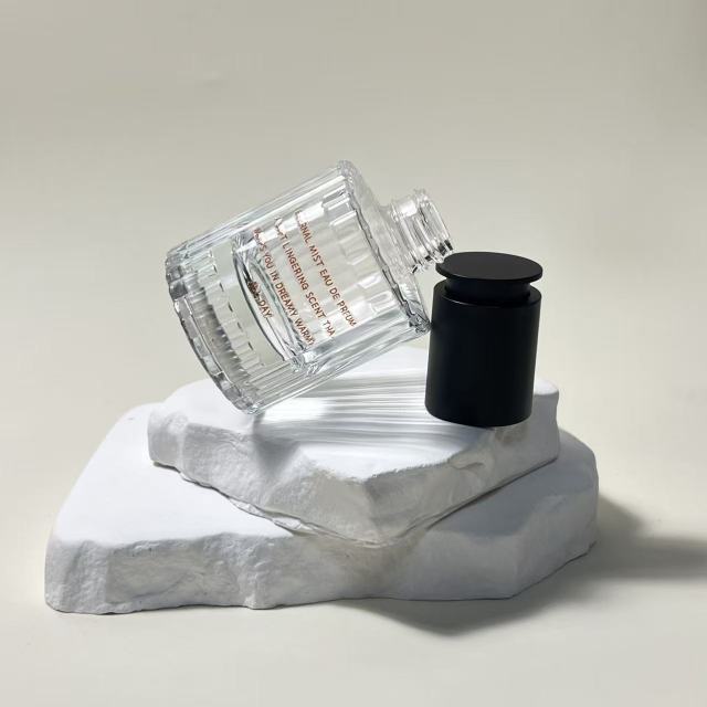 ESSENTIAL OIL BOTTLE