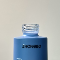 ESSENTIAL OIL BOTTLE