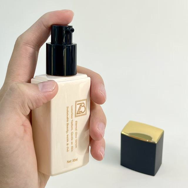 FOUNDATION BOTTLE