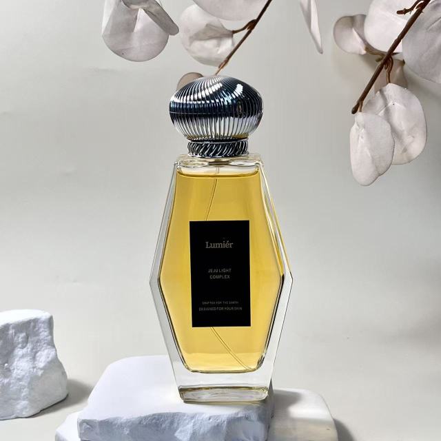 PERFUME BOTTLE