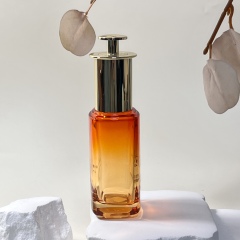ESSENTIAL OIL BOTTLE