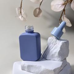 ESSENTIAL OIL BOTTLE