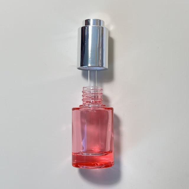 ESSENTIAL OIL BOTTLE