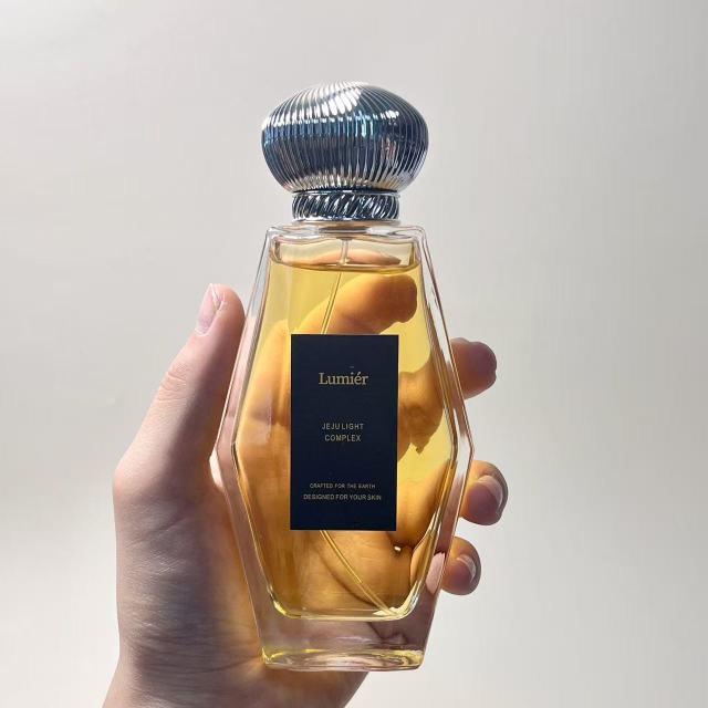 PERFUME BOTTLE