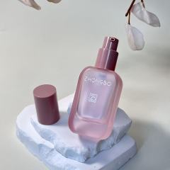 ESSENTIAL OIL BOTTLE
